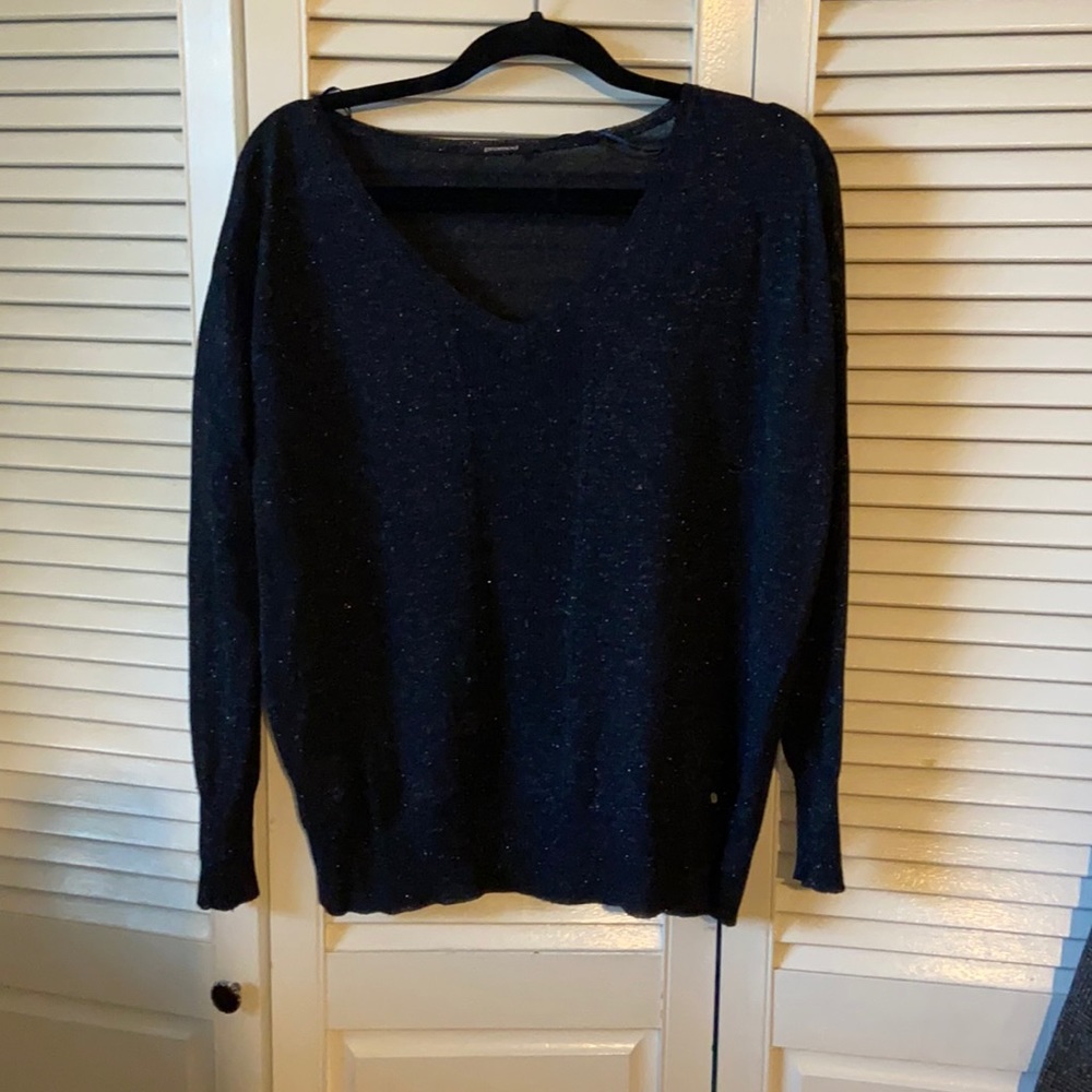 Light sweater shiny